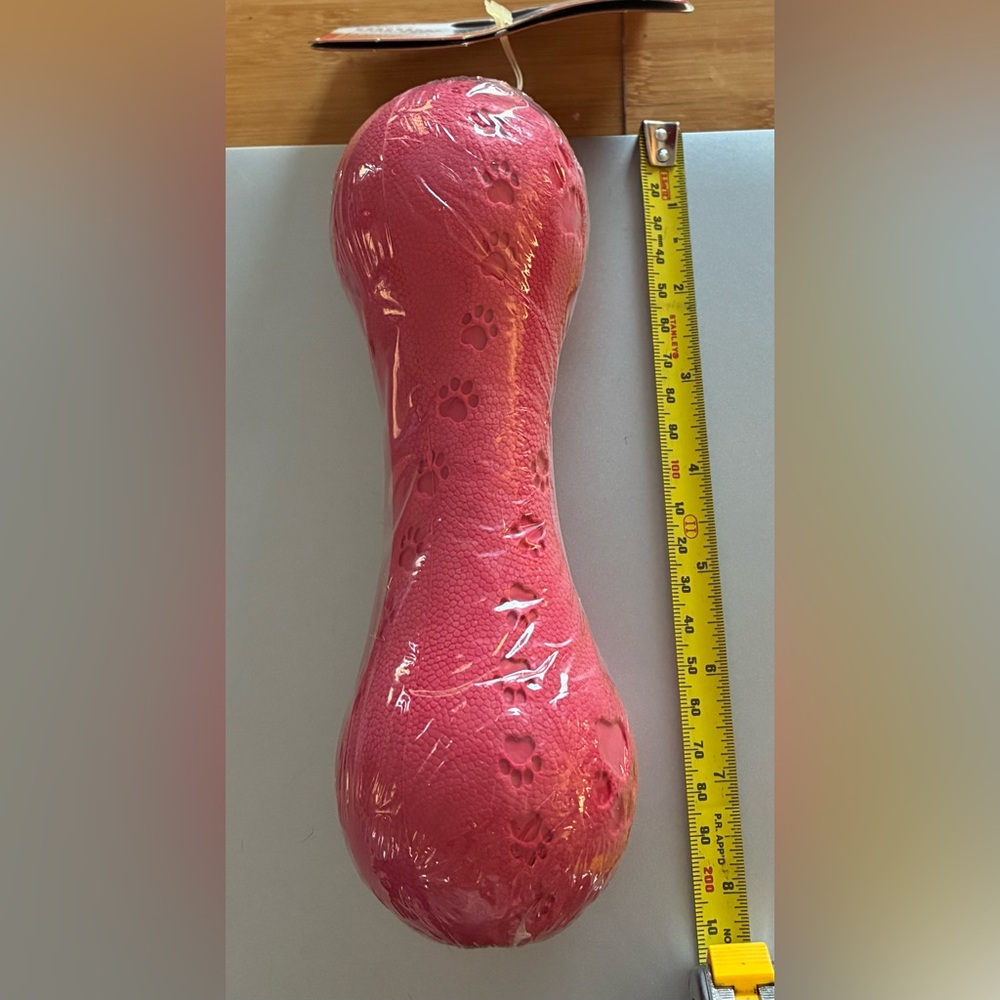 🦴 Red Dog Treat Toy with Paw Prints - Picture 3 of 5